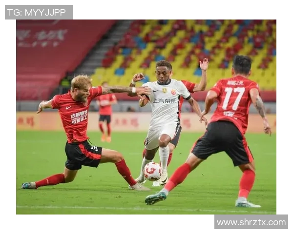 成都足球队荣登足球灵活性排行榜第五名展现出色竞技水平与团队协作能力